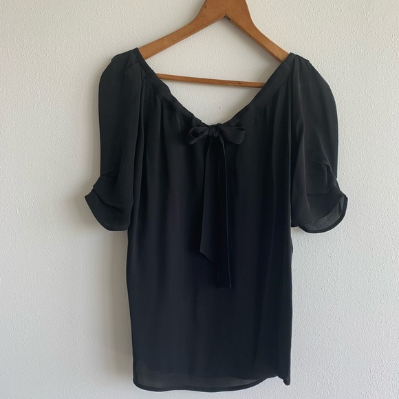 Joie romantic sleeves black silk blouse size small - Picture 3 of 5